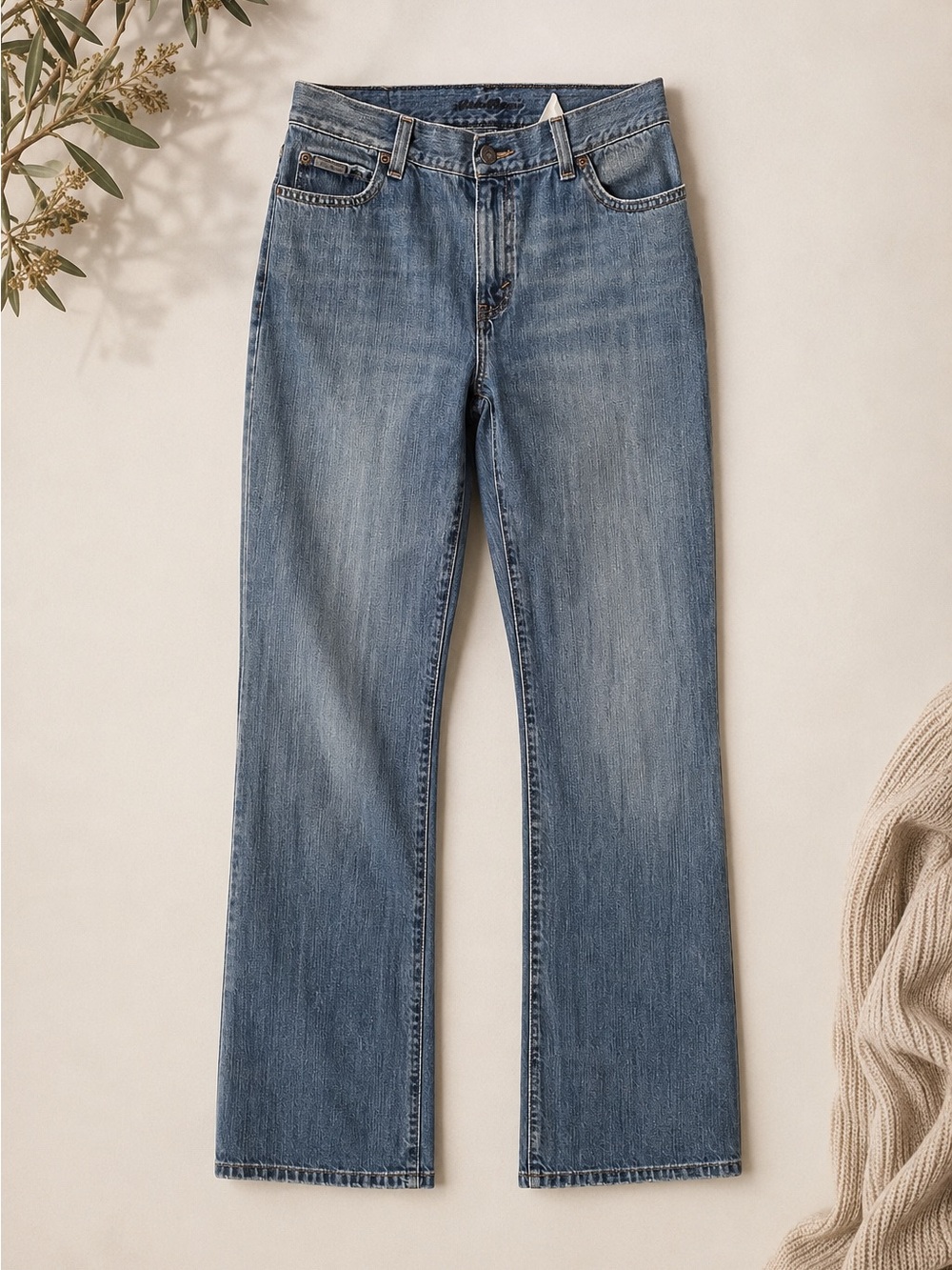 Eddie Bauer Vintage Wash Bootcut Jeans Size 8 100% Cotton Relaxed Fit Heritage